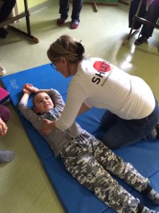 Samurai Shiatsu Behandlung für Kinder an der ASO / ZIS Hollabrunn